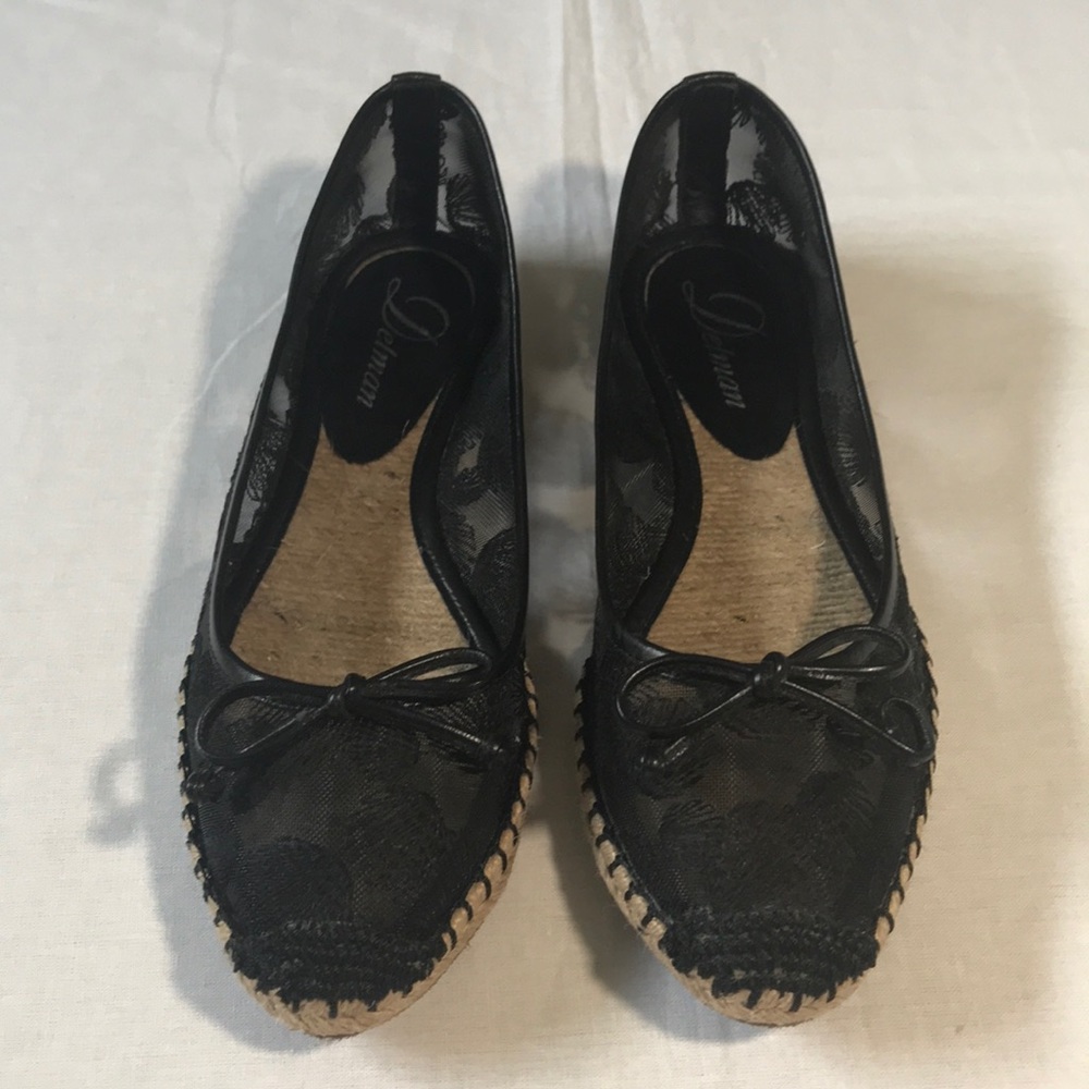Delman black flats shoes with floral embroidery - Picture 2 of 8